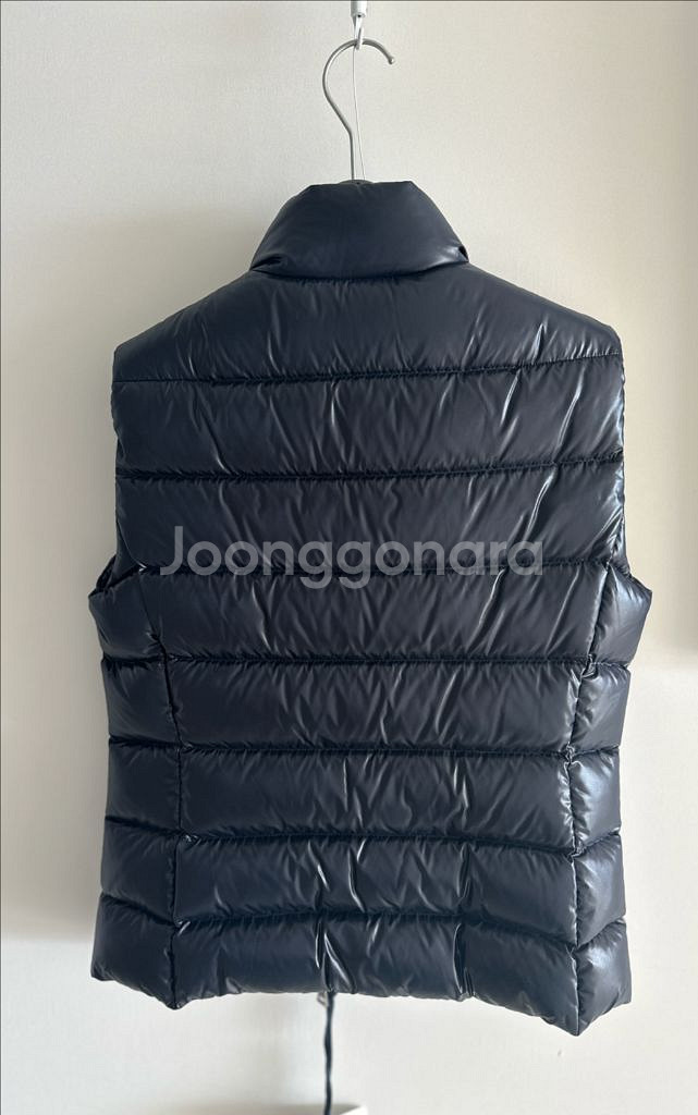 정품 몽클레어 가니 패딩 조끼 네이비 1사이즈 새상품--1