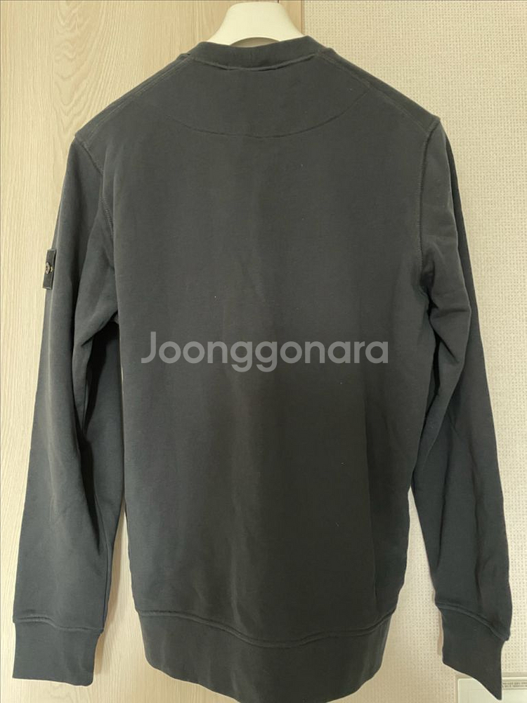 [새상품] 스톤아일랜드 네이비 맨투맨 L--1