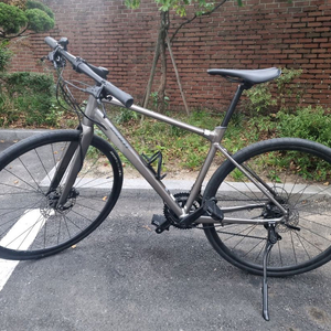 자이언트 패스트로드 SL1 22년식 M사이즈