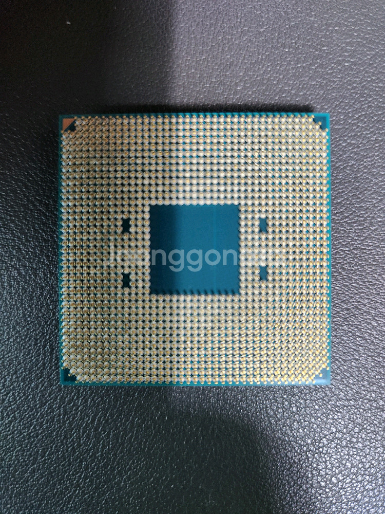 AMD Ryzen 7 5800x--1
