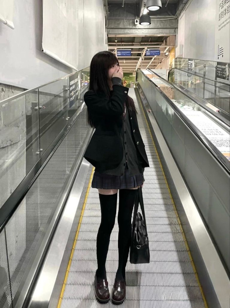 미소녀st) 일본 교복 넥타이 2종 졸업사진 대여 블랙 이미지