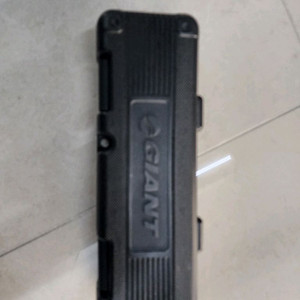 자전거 헬멧, 클릿슈즈, 속도계, 토크렌치, 공구통