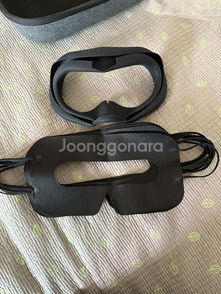 메타 퀘스트3 VR 128GB 풀박스 + 각종용품--5