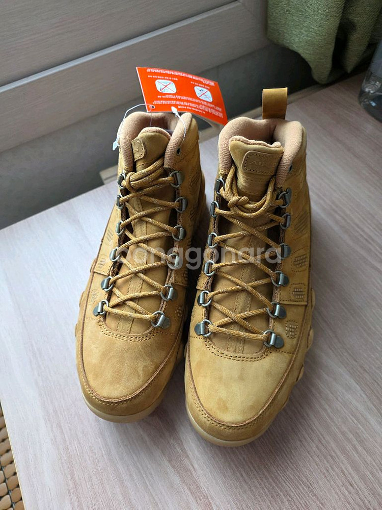 에어 조던 9 레트로 부츠 260사이즈 팜 19만--2