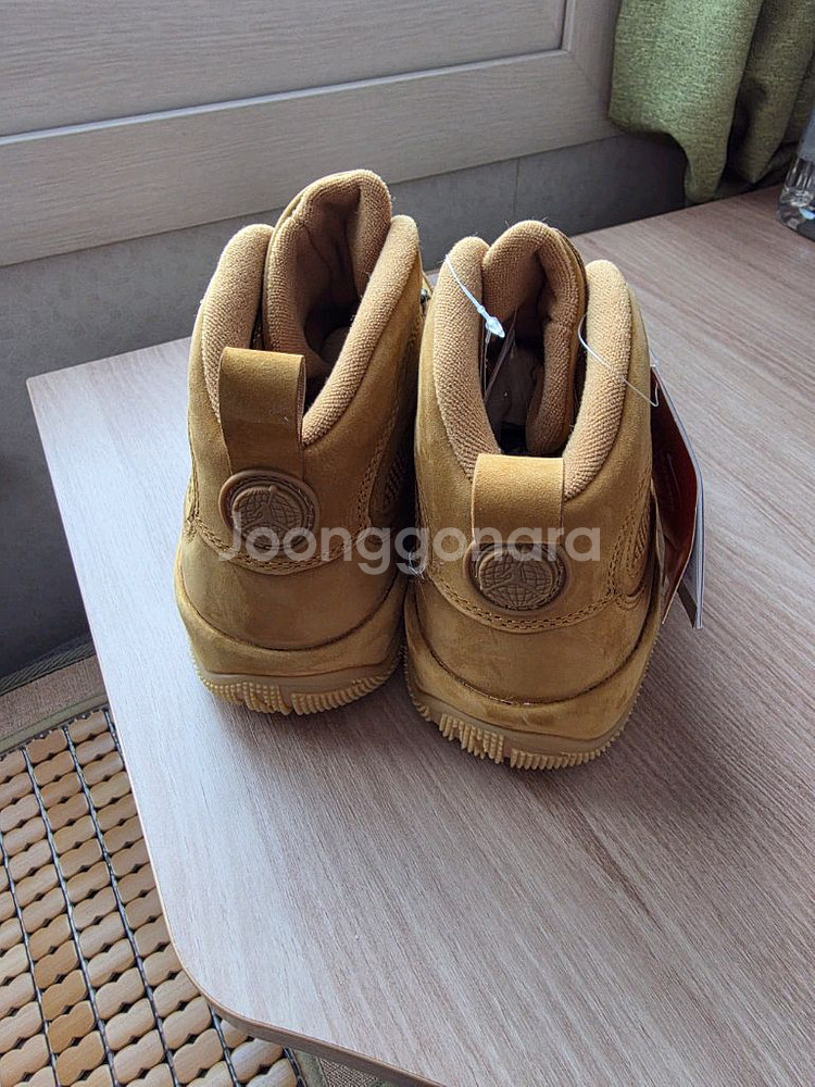 에어 조던 9 레트로 부츠 260사이즈 팜 19만--5