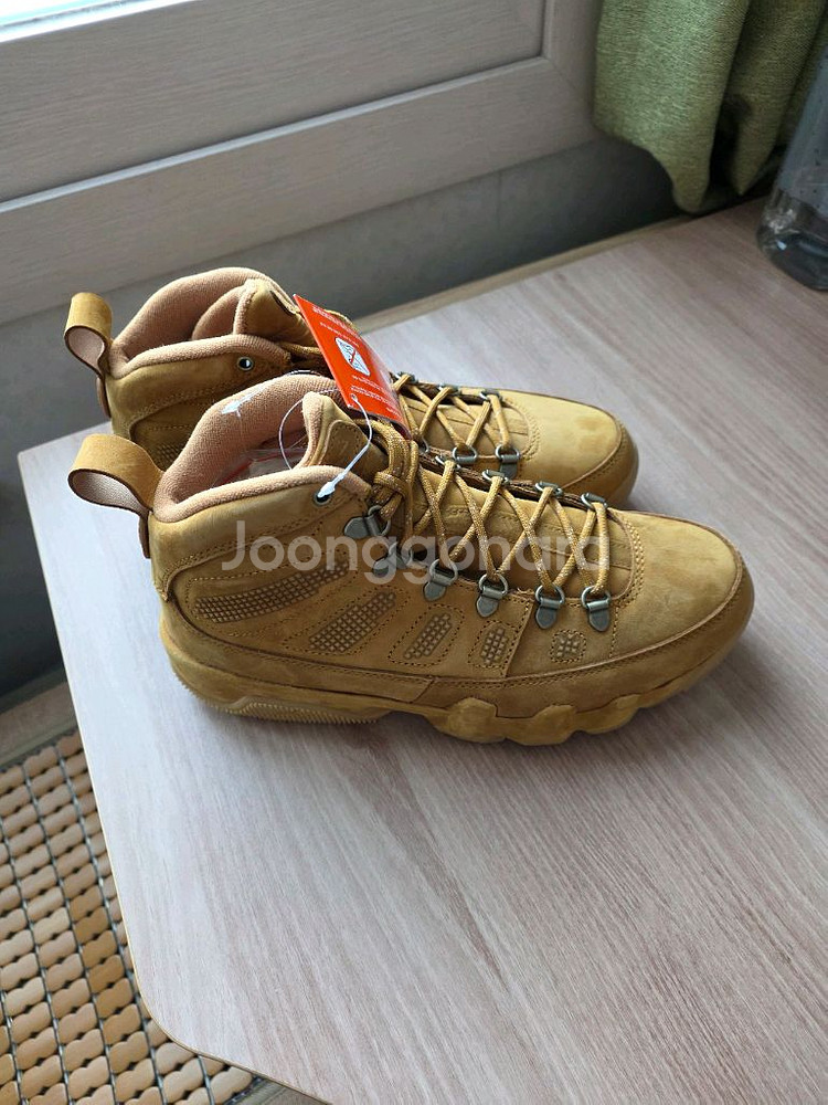 에어 조던 9 레트로 부츠 260사이즈 팜 19만--6