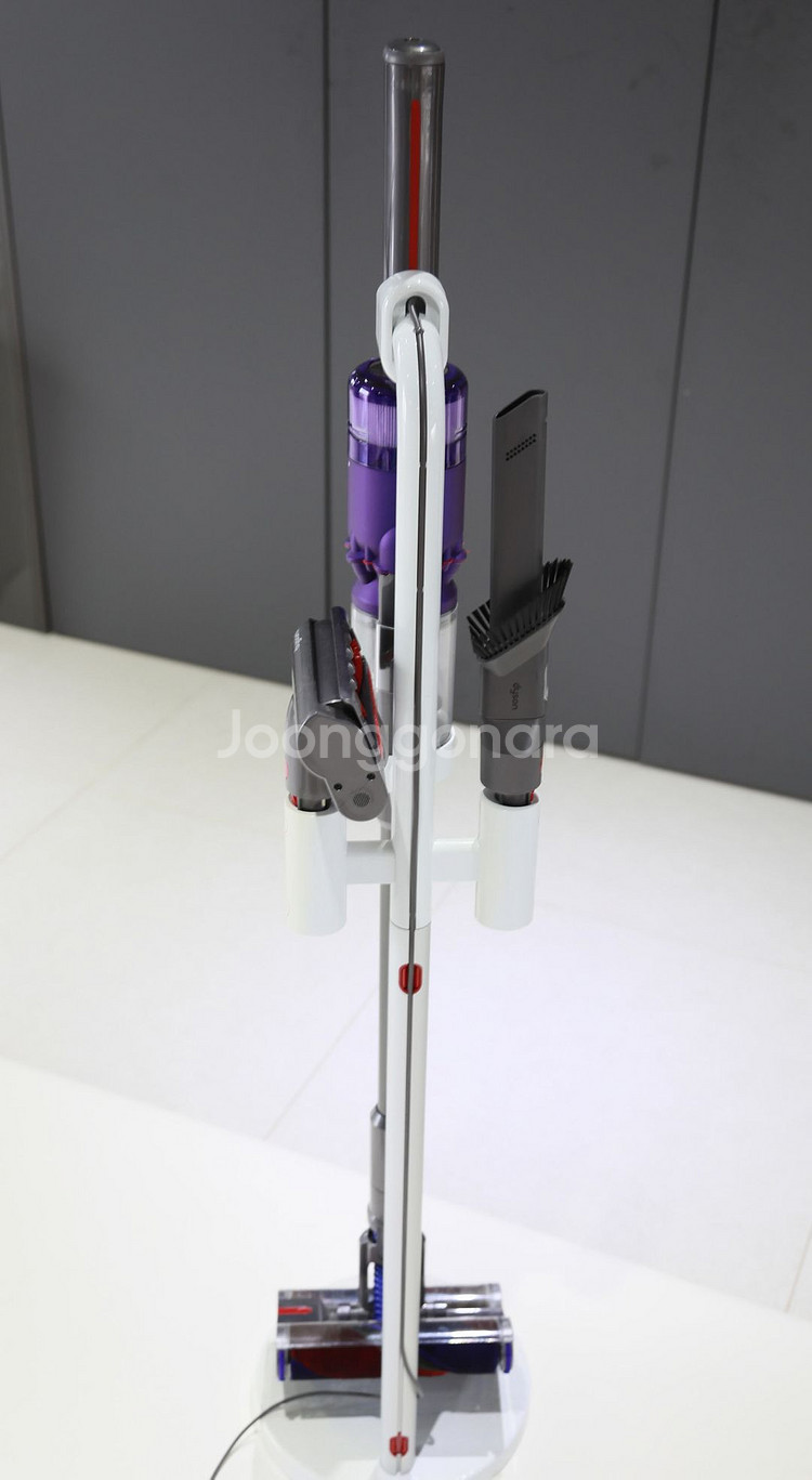 다이슨 옴니컴플리트 풀세트 25만원에 드려요~--2