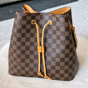 정품) ss급 루이비통 네오노에 mm( N40213)