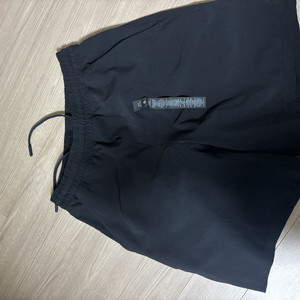 룰루레몬 페이스 브레이커 쇼츠7 라이너리스 xs 반택포