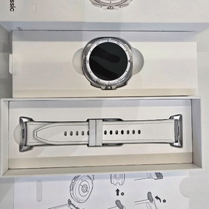 갤럭시워치8 클래식 46mm 화이트 풀박스 새상품급