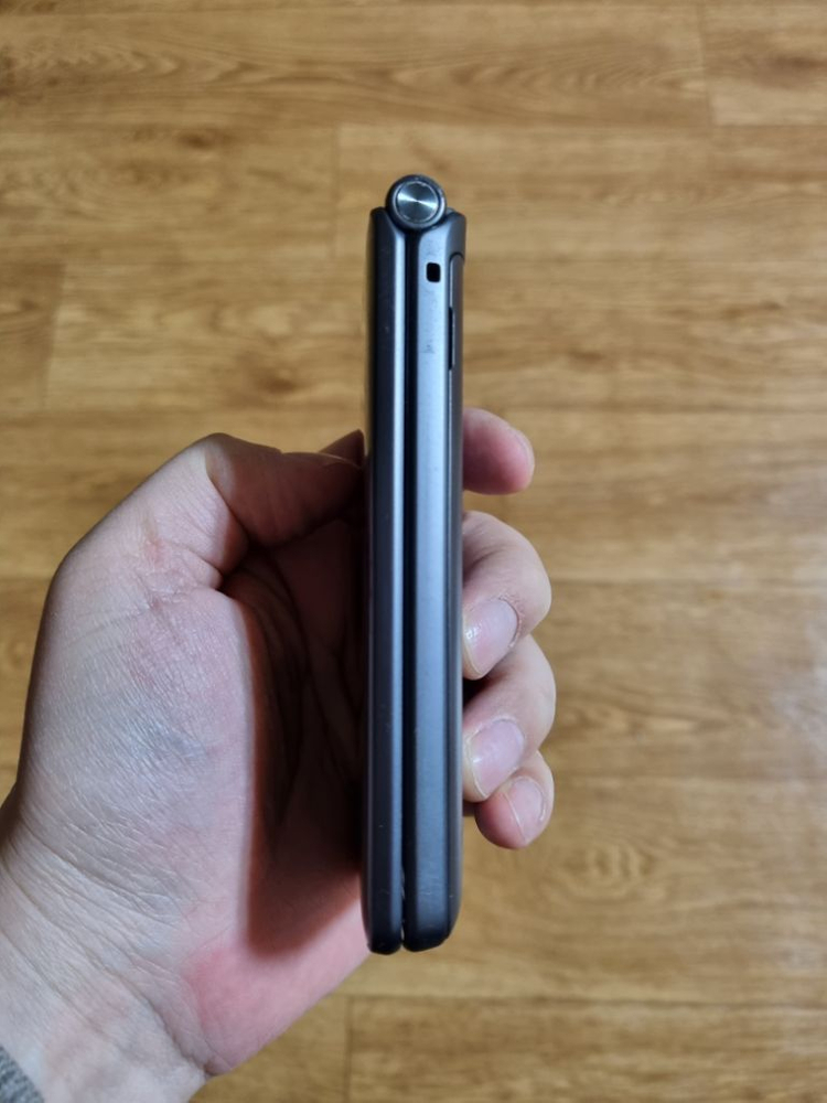 갤럭시폴더2 32기가 그레이 이미지