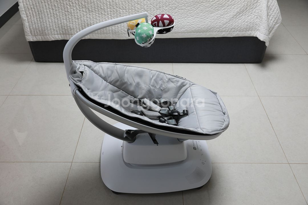 포맘스 스마트바운서(최신형) 18만원에 드려요~--0