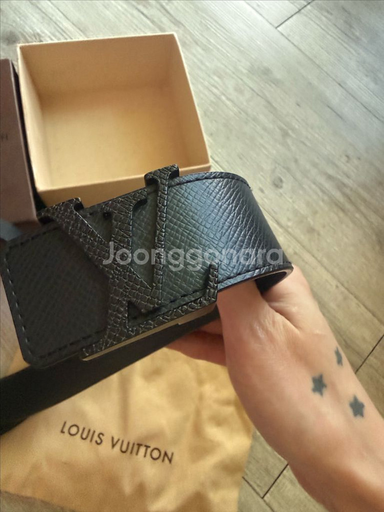 정품 루이비통 M6897 남성 벨트 블랙--0