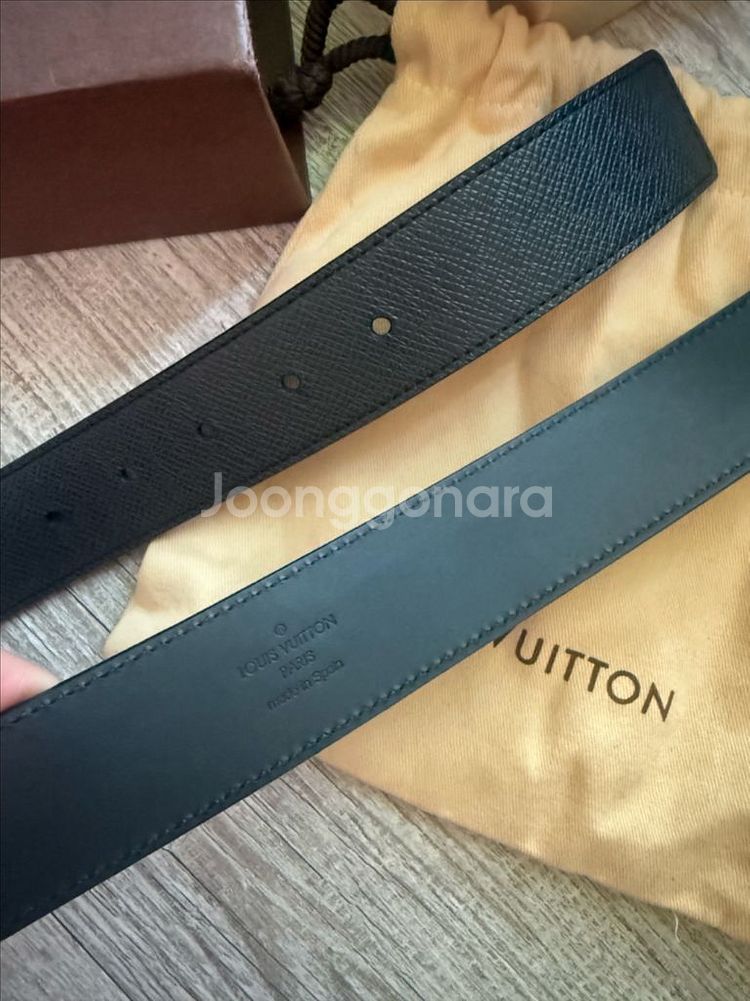 정품 루이비통 M6897 남성 벨트 블랙--3