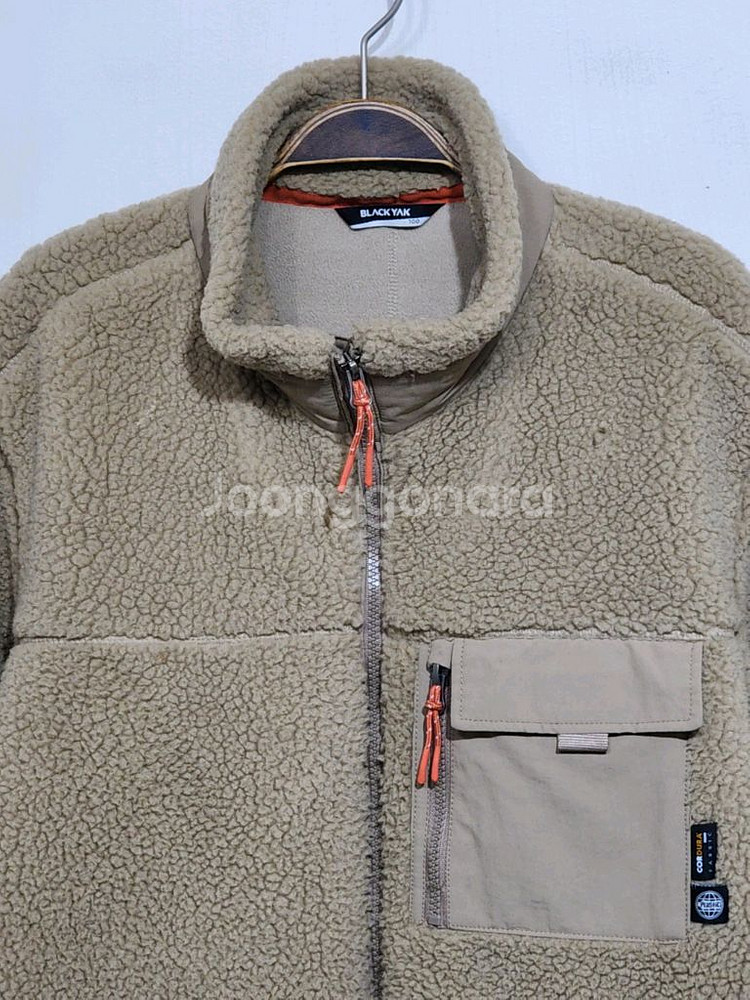 블랙야크 플리스 점퍼 베이지 뽀글이 후리스 자켓--1