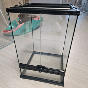 엑소테라 30*30*45