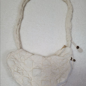 칼린 코지 아이보리 팝니다