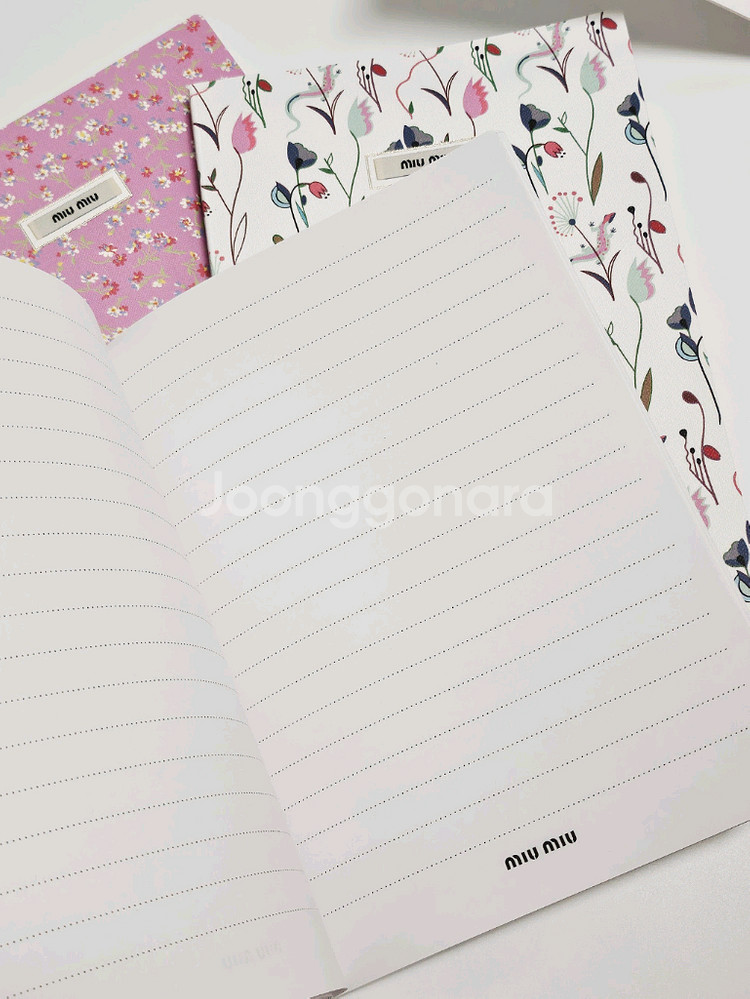 미우미우 플라워 노트 3종 세트--4