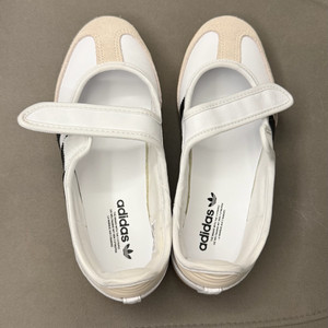 아디다스 삼바 새상품 흰색 225