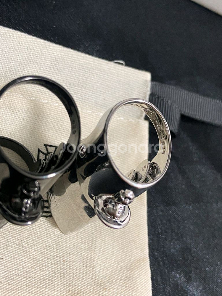 비비안 웨스트우드 orb 아머 링--4