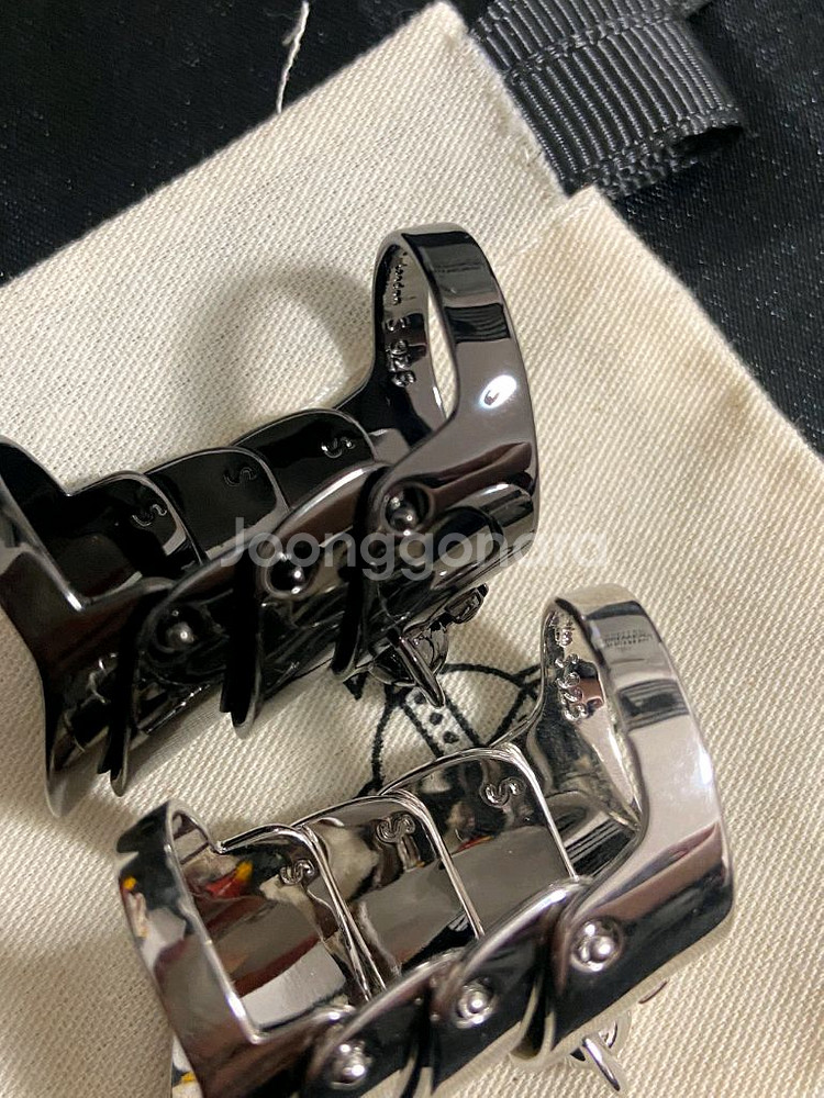 비비안 웨스트우드 orb 아머 링--7