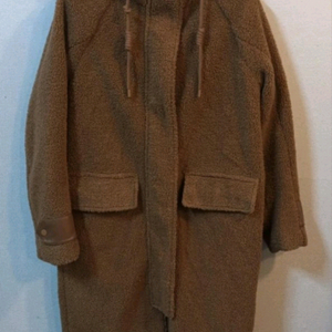 쥬시쥬디 뽀글이 무스탕 롱 코트ㅡ상태좋음