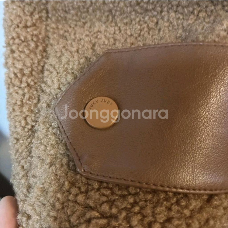 쥬시쥬디 뽀글이 무스탕 롱 코트ㅡ상태좋음--2