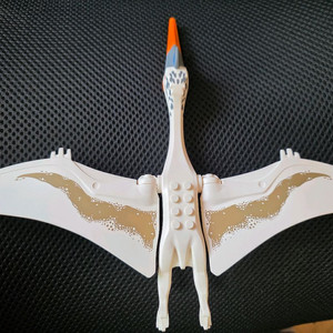 레고 쥬라기 케찰코아틀루스 피규어 팝니다.