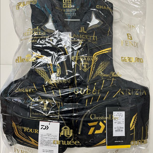 다이와 토너먼트 구명복 새거 팝니다