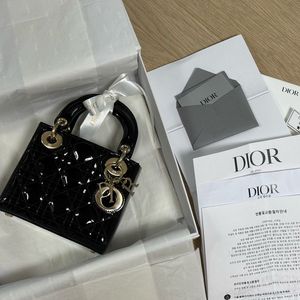 디올 레이디 미니백 페이던트