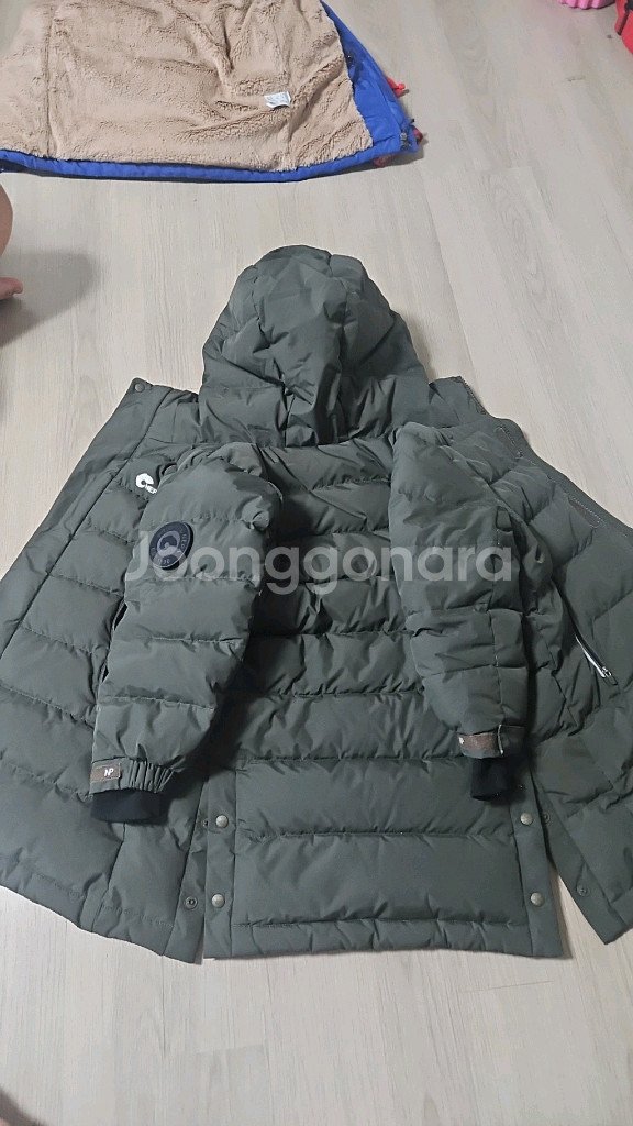 네파키즈 롱패딩 120--7