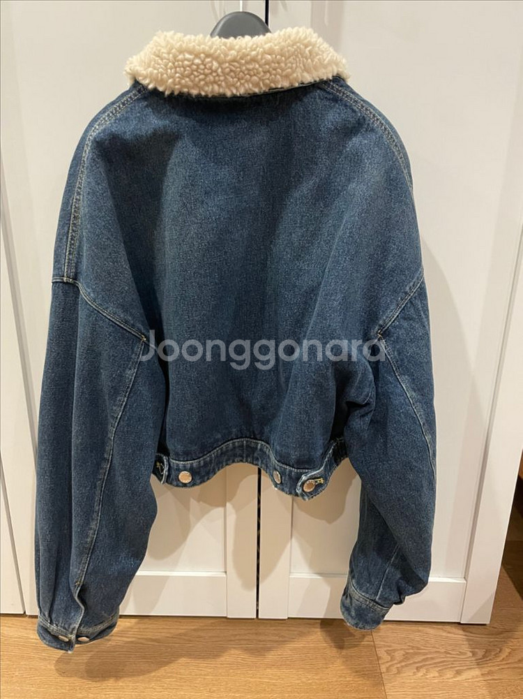 프라다 데님 양철 패딩 크롭자켓--2