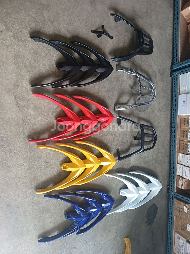 바이크용. 리어렉 짐받이 일괄. 팝니다--1