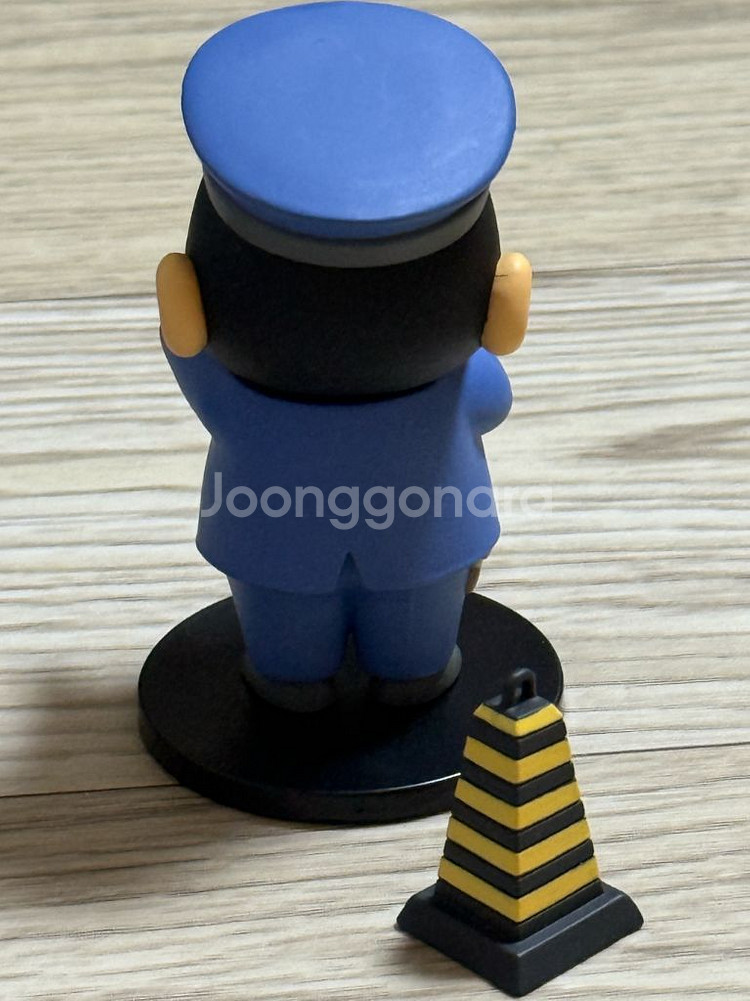 52toys 짱구 피규어 직업시리즈 2탄 짱구 짱아 셑--7