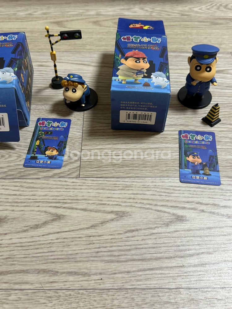 52toys 짱구 피규어 직업시리즈 2탄 짱구 짱아 셑--1