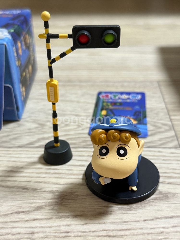 52toys 짱구 피규어 직업시리즈 2탄 짱구 짱아 셑--2