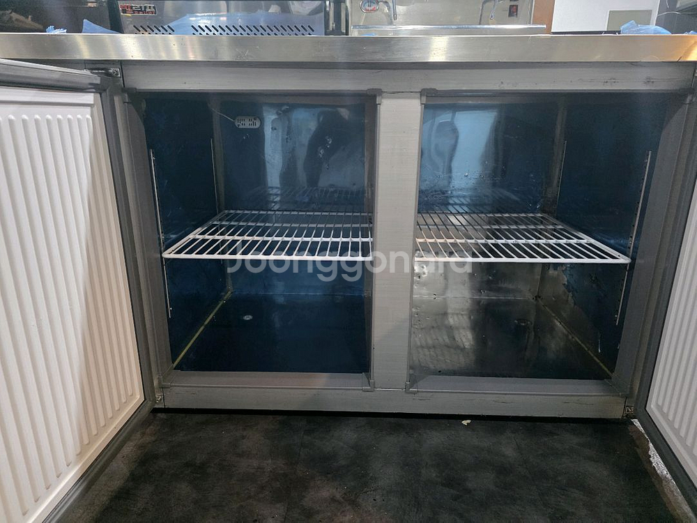 카페사용 1500 테이블 냉장 냉동고 판매합니다--2