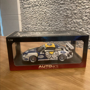 오토아트 1:18 포르쉐 911(997) GT3 다이캐