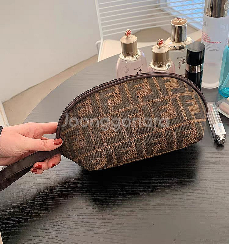 F 패턴 브라운 파우치 세트<대+소>--1