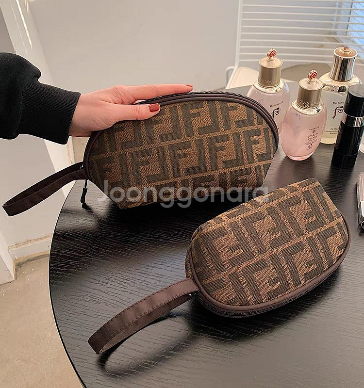 F 패턴 브라운 파우치 세트<대+소>--0