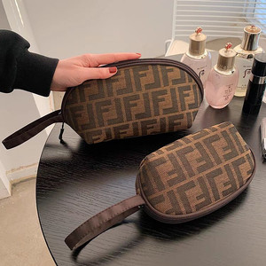 F 패턴 브라운 파우치 세트<대+소>