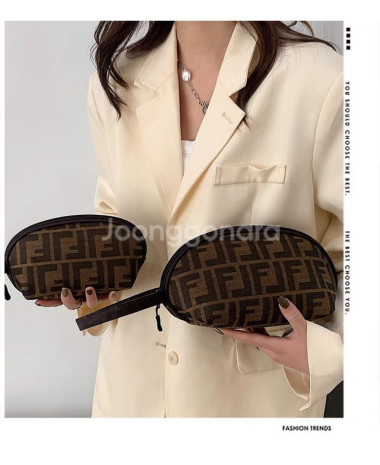 F 패턴 브라운 파우치 세트<대+소>--4