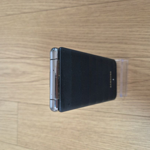 겔럭시스마트폴더(SM-G150)