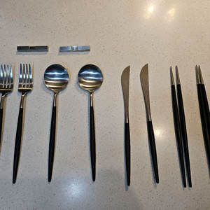 큐티폴고아 커트러리