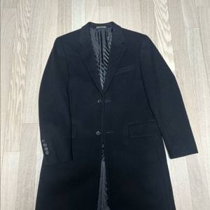 티아니포맨 체스터 필드 코트 블랙 100사이즈