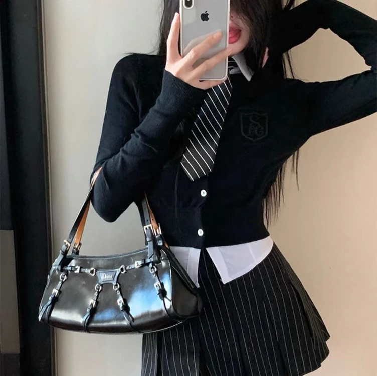 아이돌st) 하이틴 프레피룩 영국 교복 졸업사진 대여 이미지