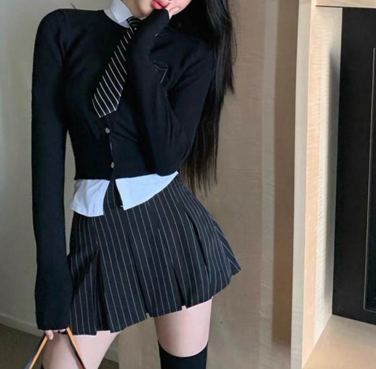 아이돌st) 하이틴 프레피룩 영국 교복 졸업사진 대여 이미지