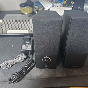보스(Bose) 컴패니언2 시리즈3 스피커 팝니다.