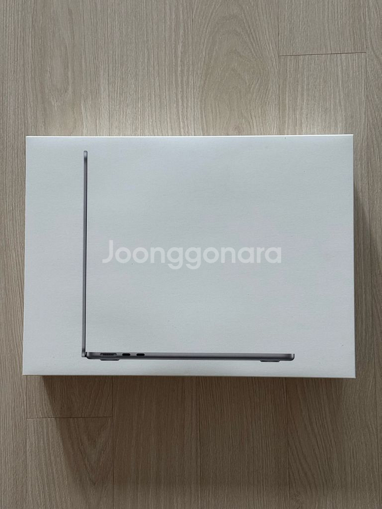 맥북에어 M3 13인치 램24 512하드--0