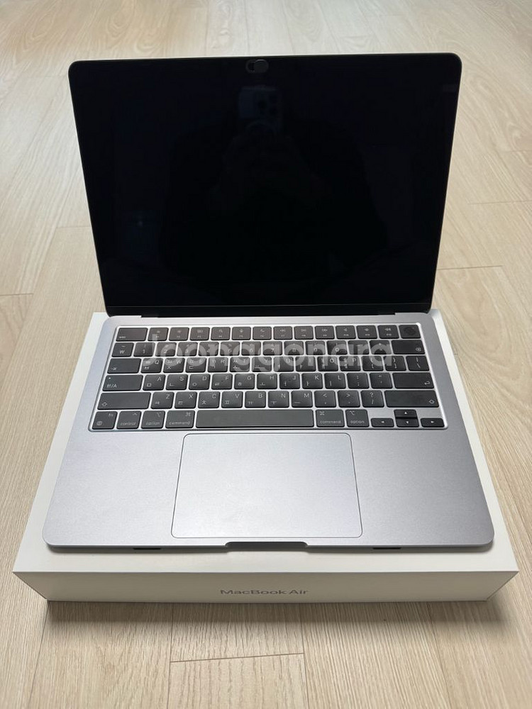 맥북에어 M3 13인치 램24 512하드--3